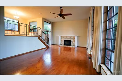 16902 28th Avenue SW, Burien, WA 98166 - Photo 3