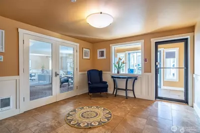 25 N Broadway Street #301, Tacoma, WA 98403 - Photo 27