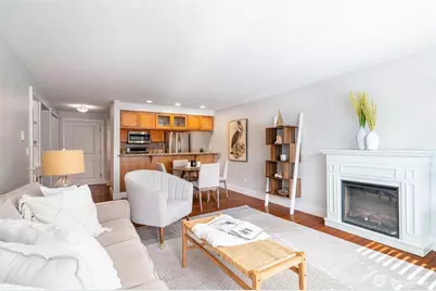 25 N Broadway Street #301, Tacoma, WA 98403 - Photo 3