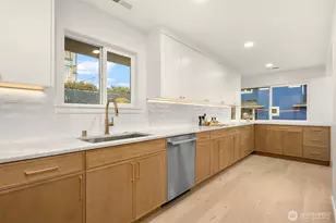 3702 W Fulton St, Seattle, WA 98199 - Photo 17