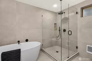 3702 W Fulton St, Seattle, WA 98199 - Photo 29