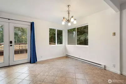 371 E Lakeshore Drive W, Shelton, WA 98584 - Photo 9