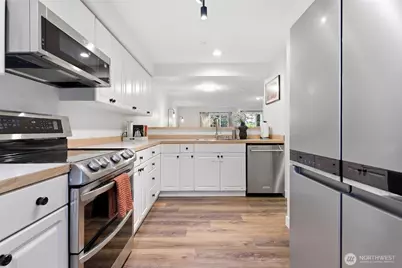 2300 Jefferson Ave NE #K146, Renton, WA 98056 - Photo 5