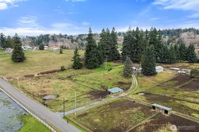 7229 65th Avenue SE, Snohomish, WA 98290 - Photo 3