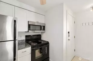 4831 Fauntleroy Wy SW, Seattle, WA 98116 - Photo 3