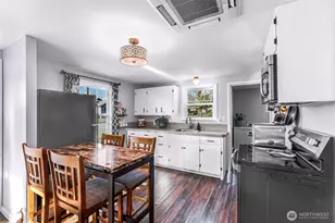 208 9th St, Lynden, WA 98264 - Photo 11