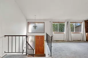 510 223rd St SW, Bothell, WA 98021 - Photo 5