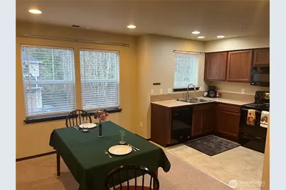 17711 79th Ave Court E, Puyallup, WA 98375 - Photo 5
