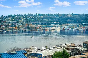 2401 8th Ave N, Seattle, WA 98109 - Photo 23