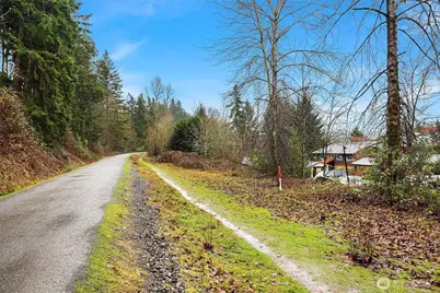 11058 NE 33rd Place #D3, Bellevue, WA 98004 - Photo 23