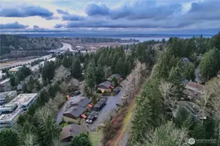11058 NE 33rd Pl, Bellevue, WA 98004 - Photo 25