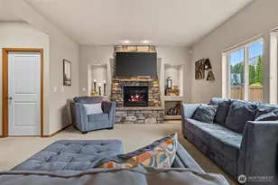 11801 58th Ave NE, Marysville, WA 98271 - Photo 17