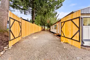 21523 146 St E, Bonney Lake, WA 98391 - Photo 3