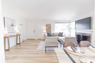 6012 40th Ave NE, Seattle, WA 98115 - Photo 13