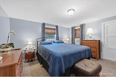 8904 220th Street SW, Edmonds, WA 98026 - Photo 9