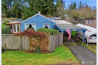 8904 220th Street SW, Edmonds, WA 98026 - Photo 1