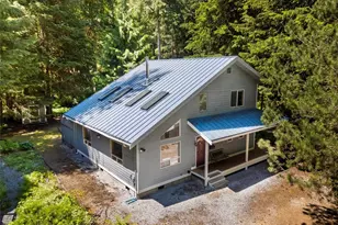 7101 Rainier Way, Glacier, WA 98244 - Photo 1