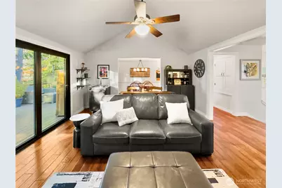 4017 239th Place SE, Sammamish, WA 98029 - Photo 7