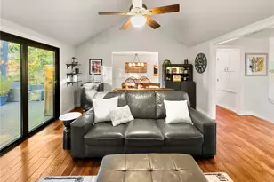 4017 239th Pl SE, Sammamish, WA 98029 - Photo 7