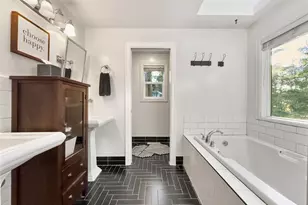 4017 239th Pl SE, Sammamish, WA 98029 - Photo 13