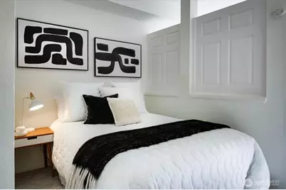 517 225th Lane NE #E102, Sammamish, WA 98074 - Photo 17