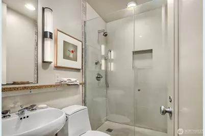 1620 43rd Avenue E #23B, Seattle, WA 98112 - Photo 35