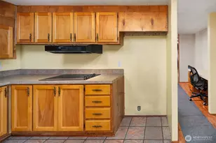 12223 125th St E, Puyallup, WA 98374 - Photo 11