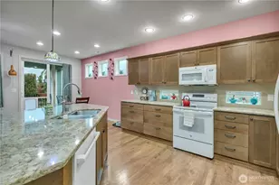 18725 145th St E, Bonney Lake, WA 98391 - Photo 3