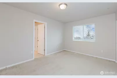 916 Baker Heights Loop, Bremerton, WA 98312 - Photo 33