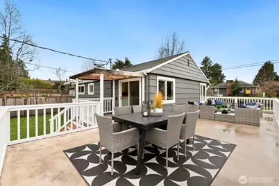 3202 49th Avenue SW, Seattle, WA 98116 - Photo 13