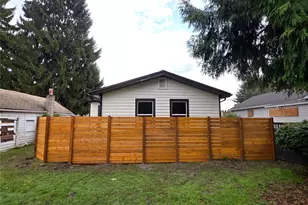 12215 44th Ave S, Tukwila, WA 98178 - Photo 23