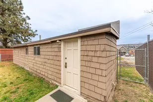 616 S Chelan Ave, Wenatchee, WA 98801 - Photo 37