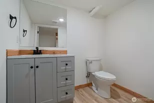 1940 5th St, Bremerton, WA 98337 - Photo 37