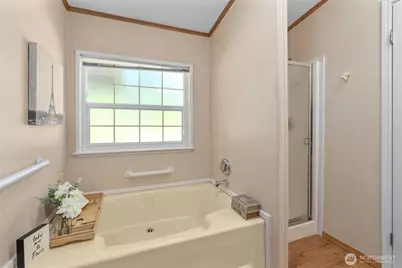 23606 SE 285th Street, Maple Valley, WA 98038 - Photo 17