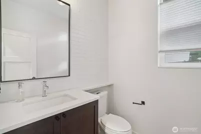 12332 38th Avenue NE #1, Seattle, WA 98125 - Photo 15