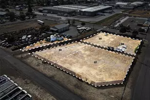 1042 N 13th St, Walla Walla, WA 99362 - Photo 1