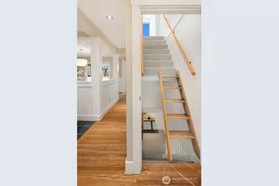 1925 35th Avenue W, Seattle, WA 98199 - Photo 19
