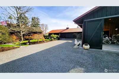23884 Jefferson Beach Road NE, Kingston, WA 98346 - Photo 33
