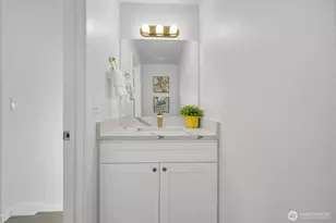 1313 W James St, Kent, WA 98032 - Photo 9