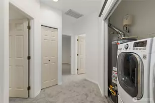 18656 NE 56th Ct, Redmond, WA 98052 - Photo 13