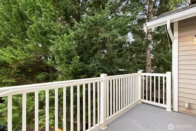 18656 NE 56th Court, Redmond, WA 98052 - Photo 15