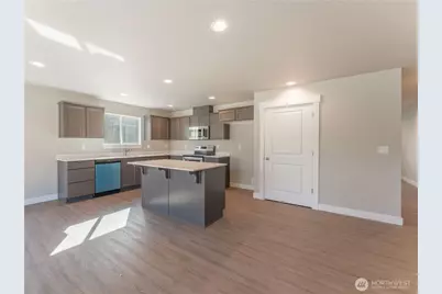 2436 2nd Street SE, East Wenatchee, WA 98802 - Photo 7