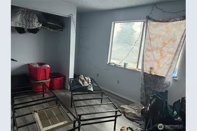 518 S 56th Street, Tacoma, WA 98408 - Photo 7