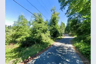 13075 Lake Shore Drive NW, Poulsbo, WA 98370 - Photo 9