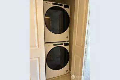 2055 Garry Oaks Avenue #B, DuPont, WA 98327 - Photo 15