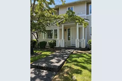 2055 Garry Oaks Avenue #B, DuPont, WA 98327 - Photo 1