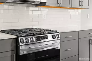 17821 139th Ave Ct E, Puyallup, WA 98374 - Photo 9