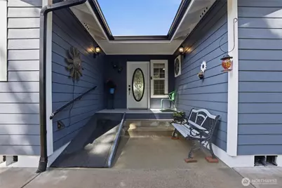 5540 SW Old Clifton Road, Port Orchard, WA 98367 - Photo 5