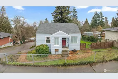 12630 24th Avenue S, Seattle, WA 98168 - Photo 1