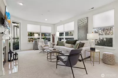 615 6th Street #206, Kirkland, WA 98033 - Photo 3